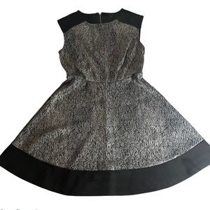 💜 Attention Black and White Skater Dress Sz M